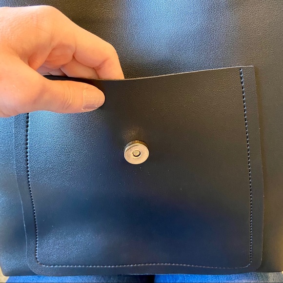 NWT black vegan leather mini backpack zipper - Picture 6 of 9